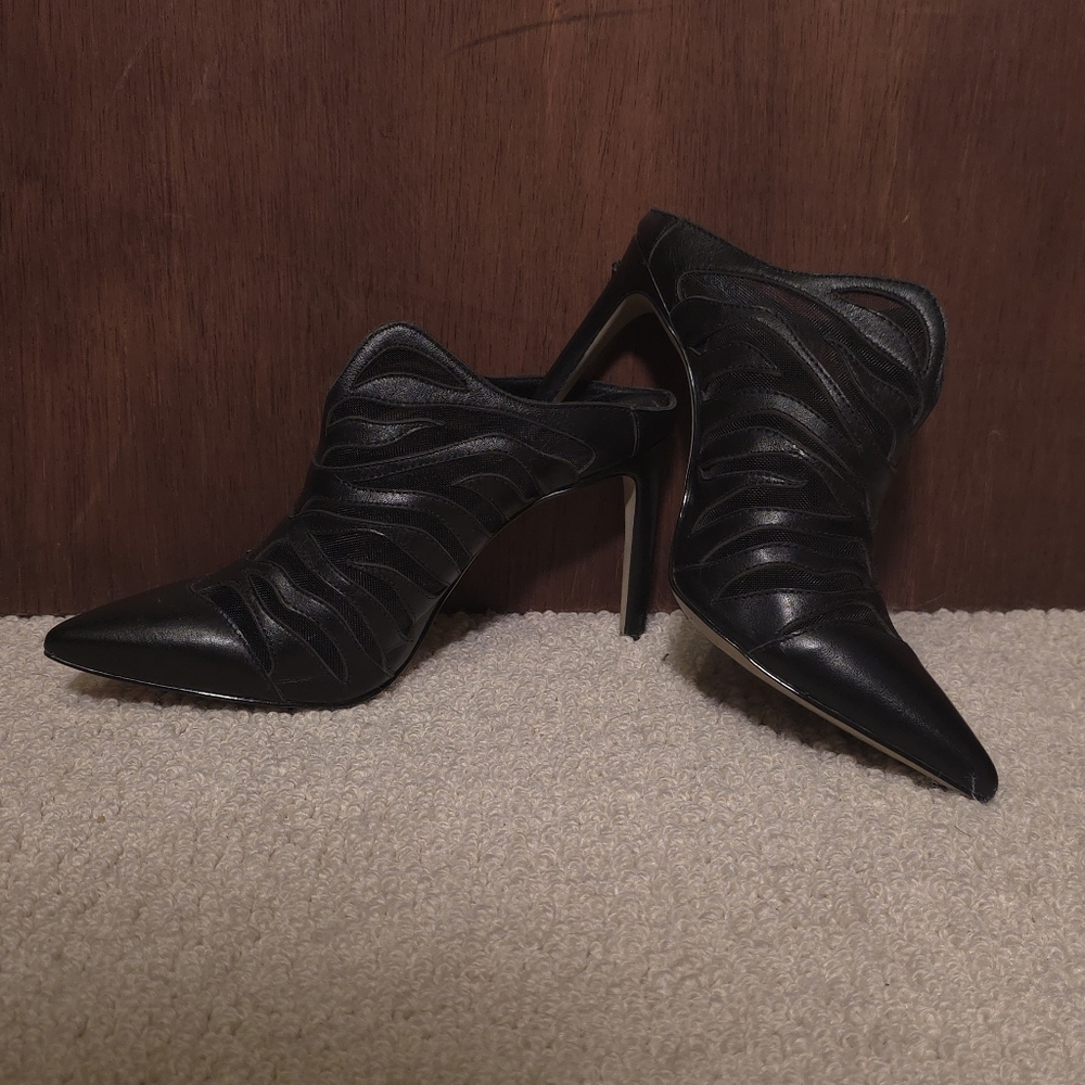 Matisse Black Slip On Heels